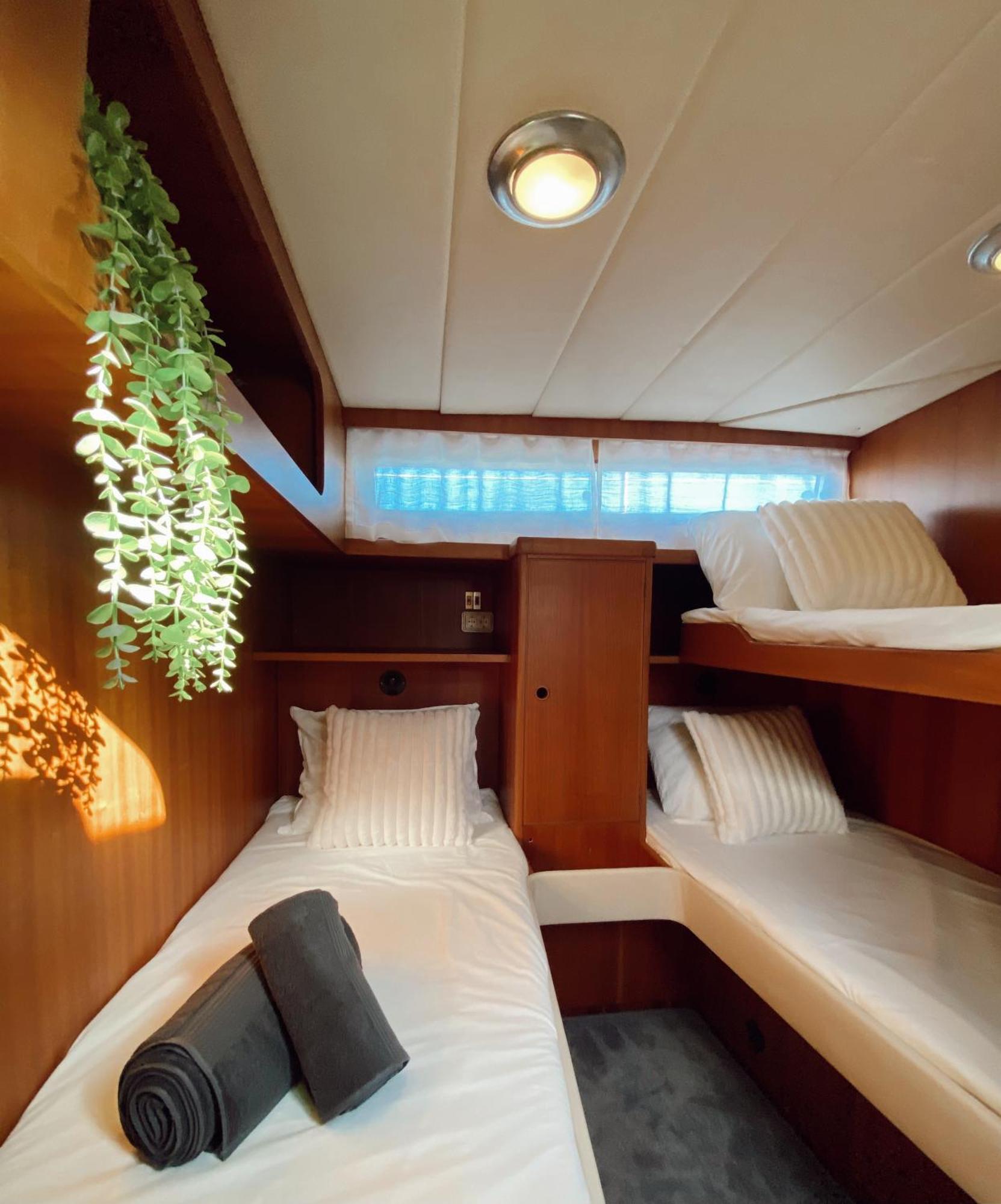 Hotel Malmo'S Yacht Valencie Exteriér fotografie